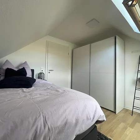 Appartamento Dachgeschosswohnung In Kerpen-blatzheim *