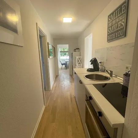 Dachgeschosswohnung In Kerpen-blatzheim Appartamento
